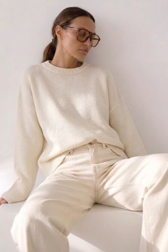 Swobodny Sweter Teramo oversize - kremowy