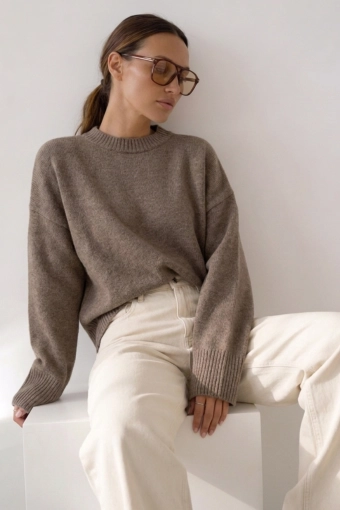 Swobodny Sweter Teramo oversize - taupe