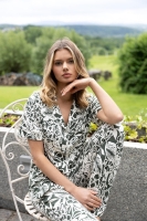 Elegancka piżama rozpinana z wiskozy z krótkim rękawem - wzór