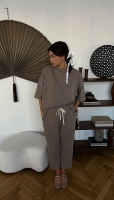 Stylowy komplet dresowy - taupe